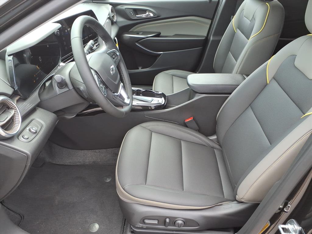 2026 Chevrolet Trax Activ - Photo 8