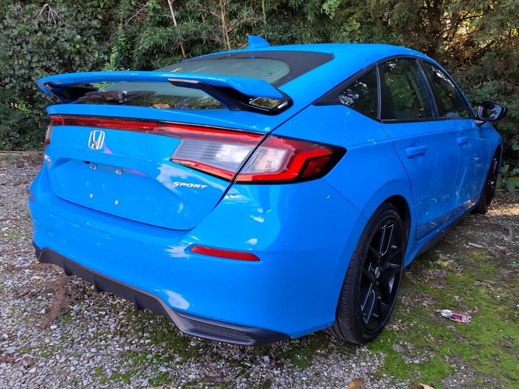 2022 Honda Civic Hatchback Sport photo 2