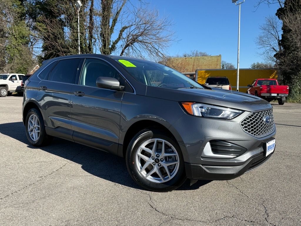 2024 Ford Edge SEL's photo