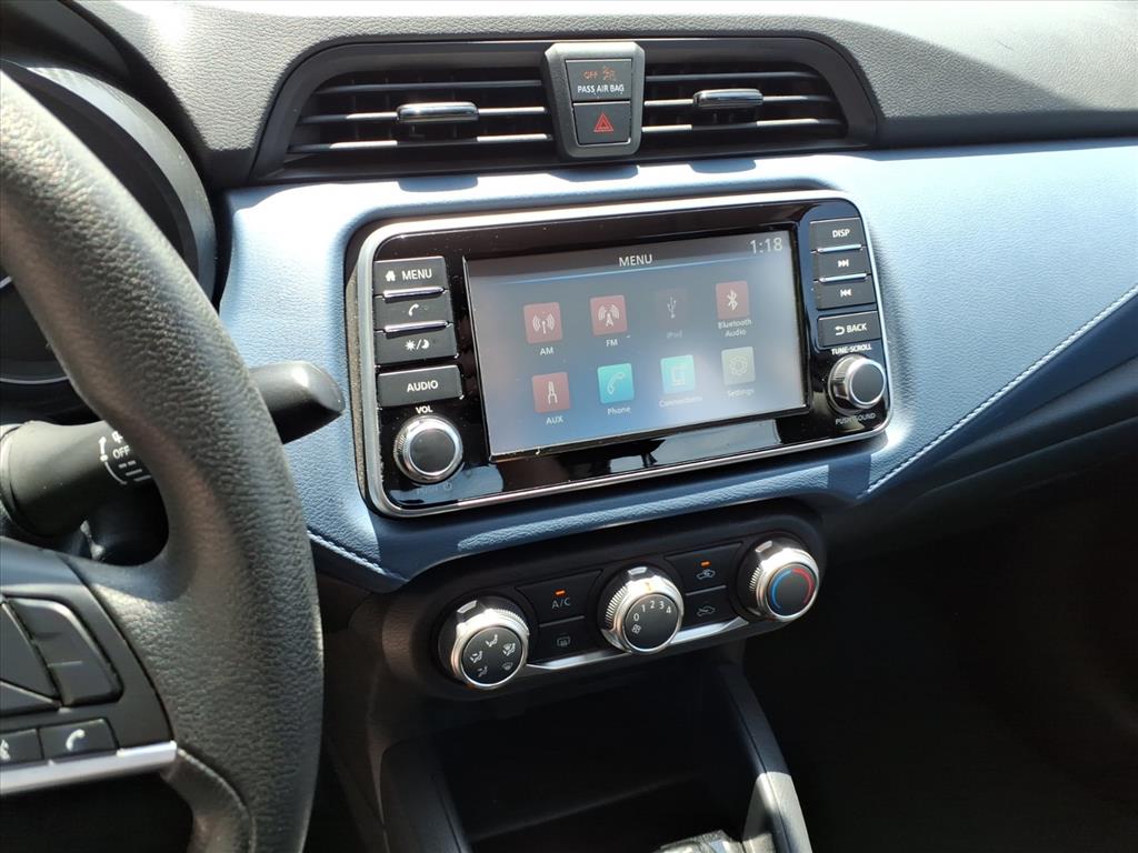 2025 Nissan Versa Sedan SV - Photo 27