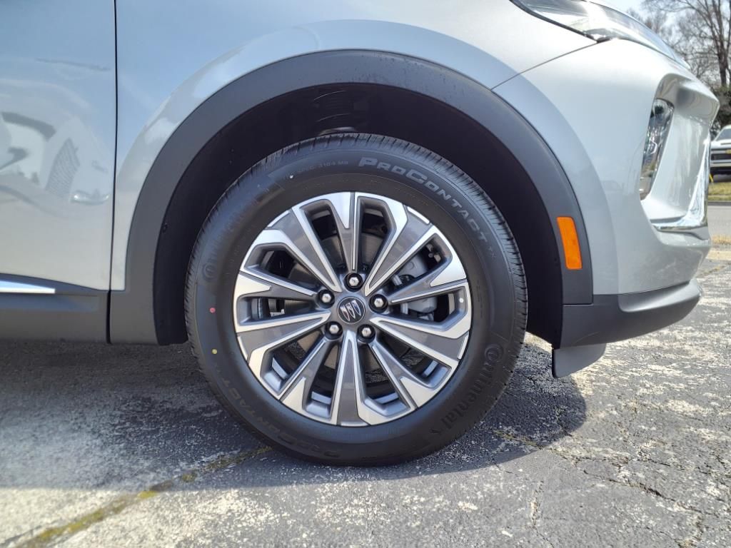 2025 Buick Envision Preferred photo 3