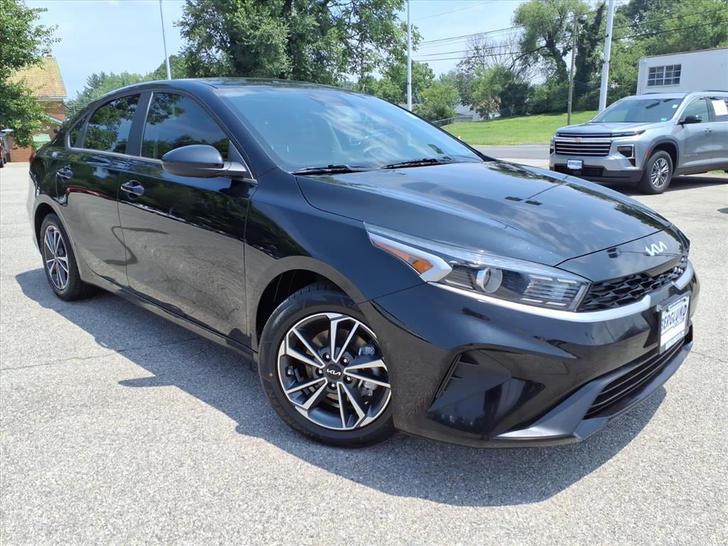 Used 2023 Kia Forte LXS