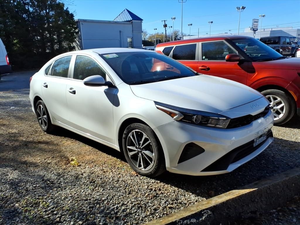 Used 2023 Kia Forte LXS
