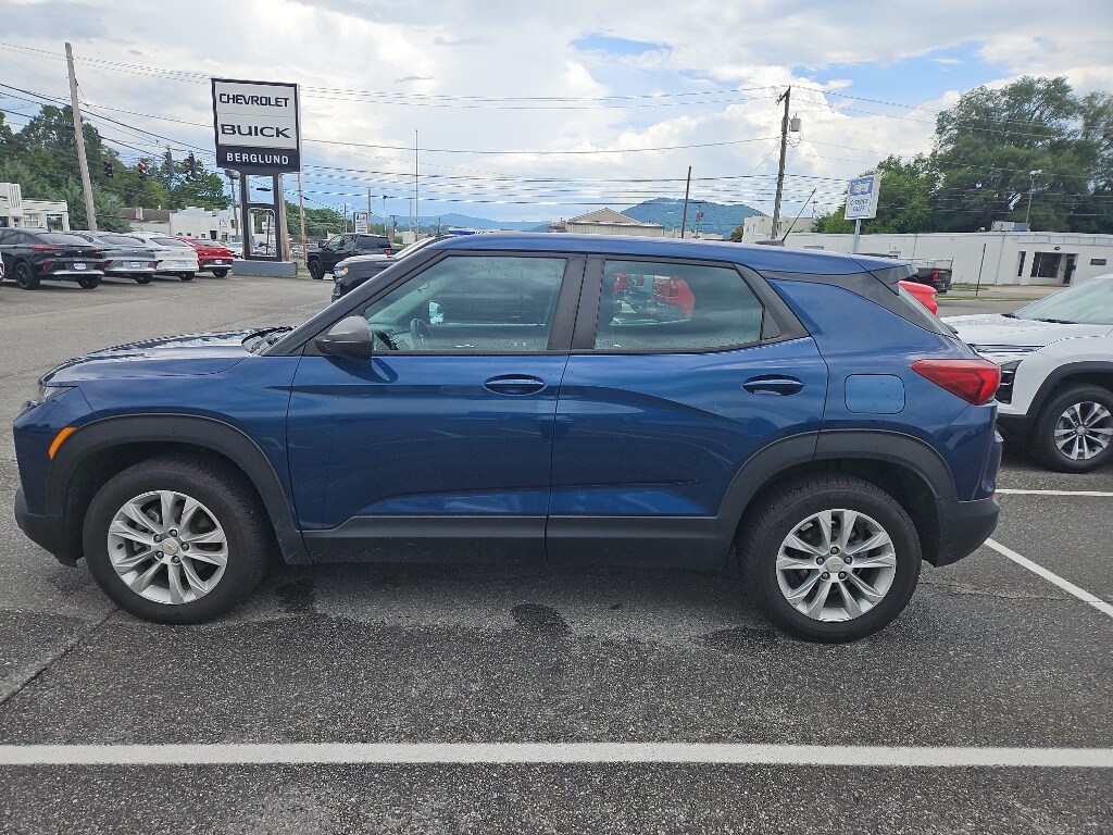 Used 2021 Chevrolet Trailblazer LS SUV