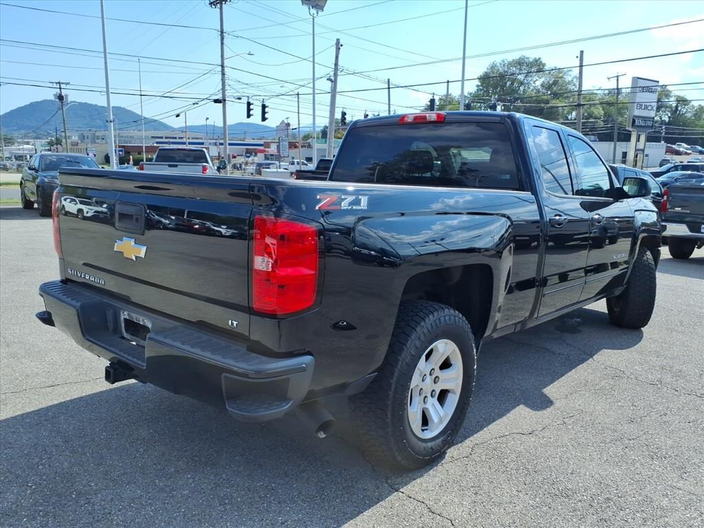 Used 2018 Chevrolet Silverado 1500 LT Truck
