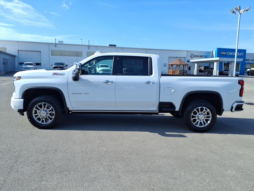 2026 Chevrolet Silverado 2500 HD LTZ - Photo 6