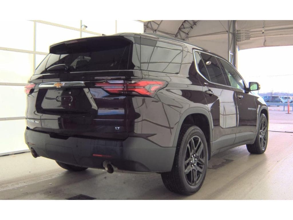 Used 2023 Chevrolet Traverse LT Leather SUV