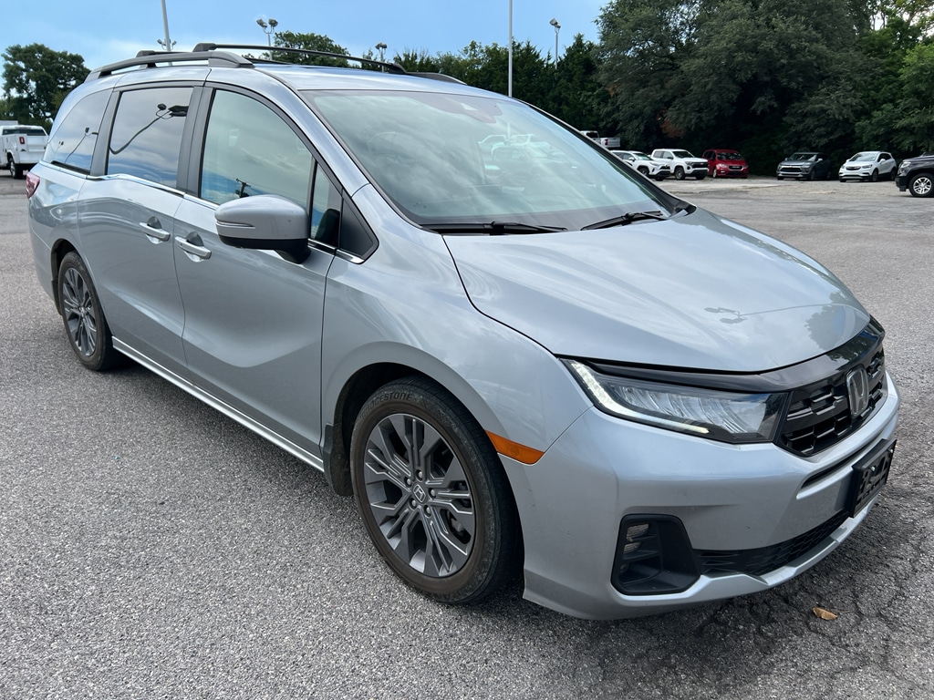 Used 2025 Honda Odyssey Touring Minivan