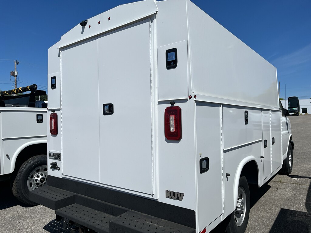 New 2025 Chevrolet Express Cutaway 3500 1WT Cutaway Van