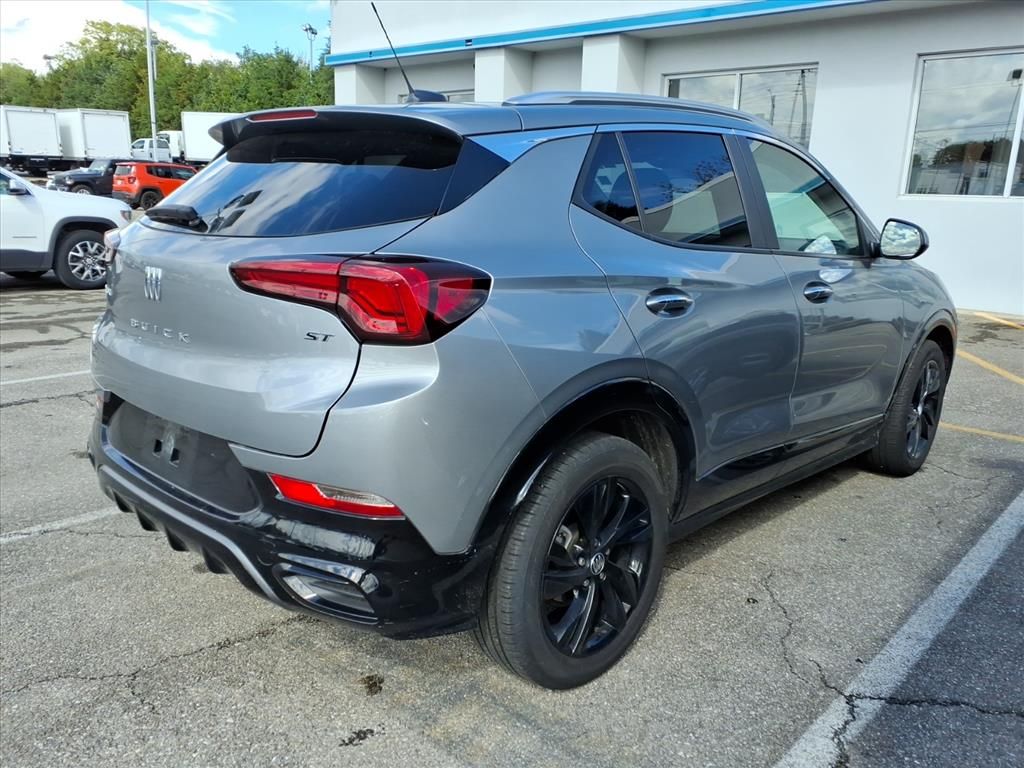2024 Buick Encore GX Sport Touring photo 4