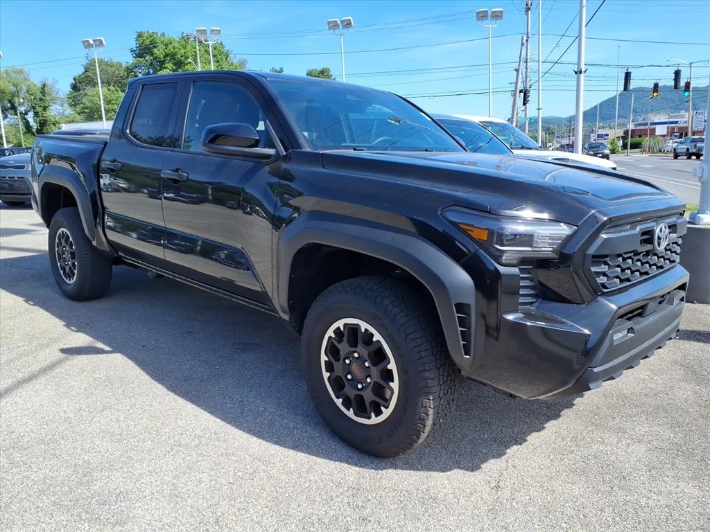 Used 2025 Toyota Tacoma TRD Off Road Truck