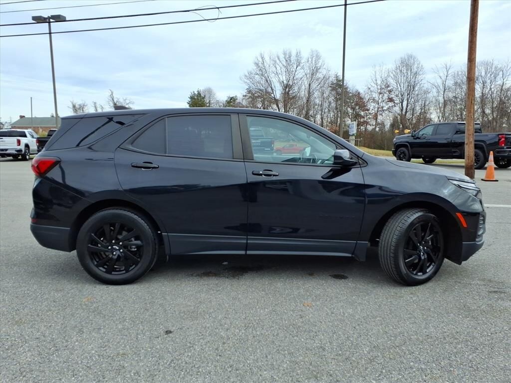 Used 2023 Chevrolet Equinox LS SUV