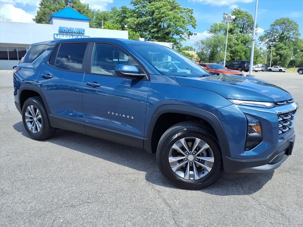Used 2026 Chevrolet Equinox LT SUV