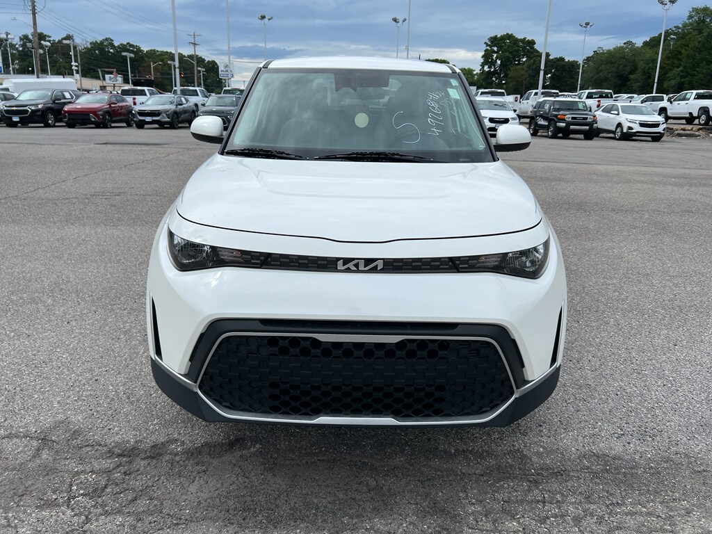 Used 2023 Kia Soul LX Crossover