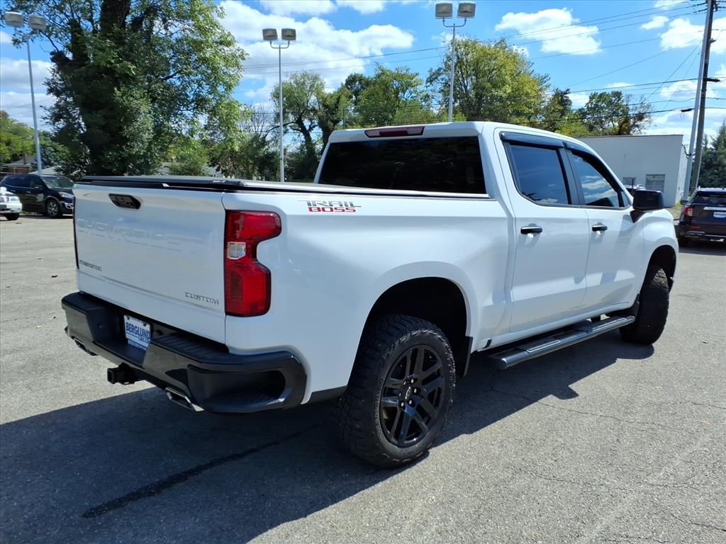 2023 Chevrolet Silverado 1500 Custom Trail Boss photo 3