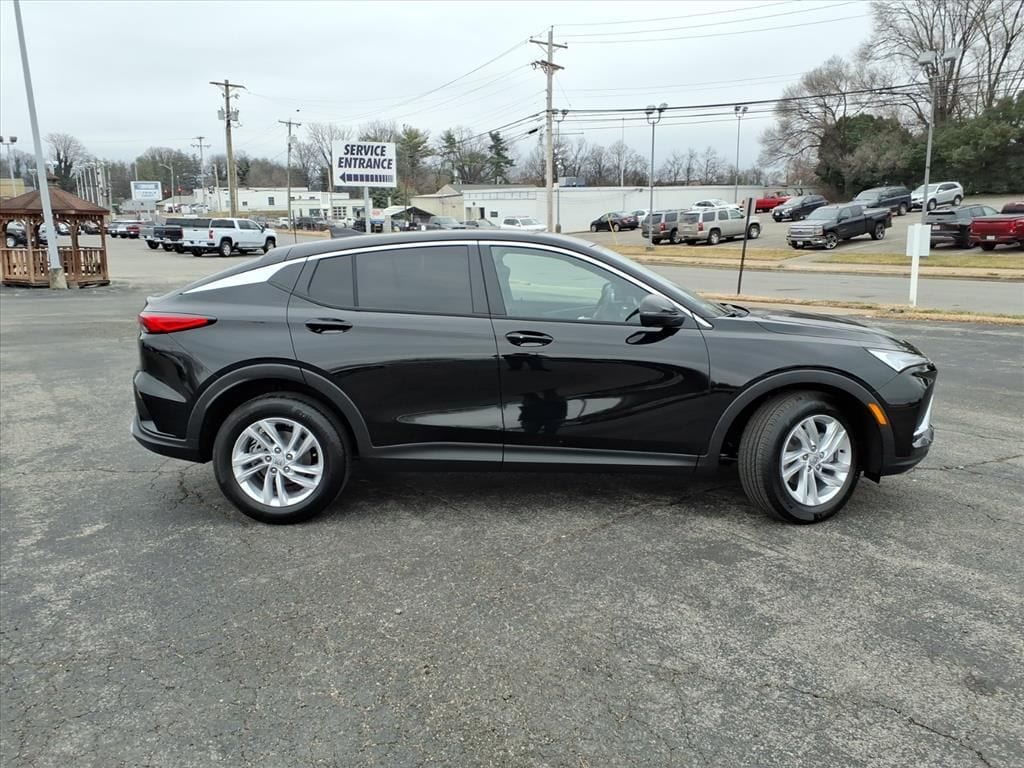 New 2026 Buick Envista Preferred SUV