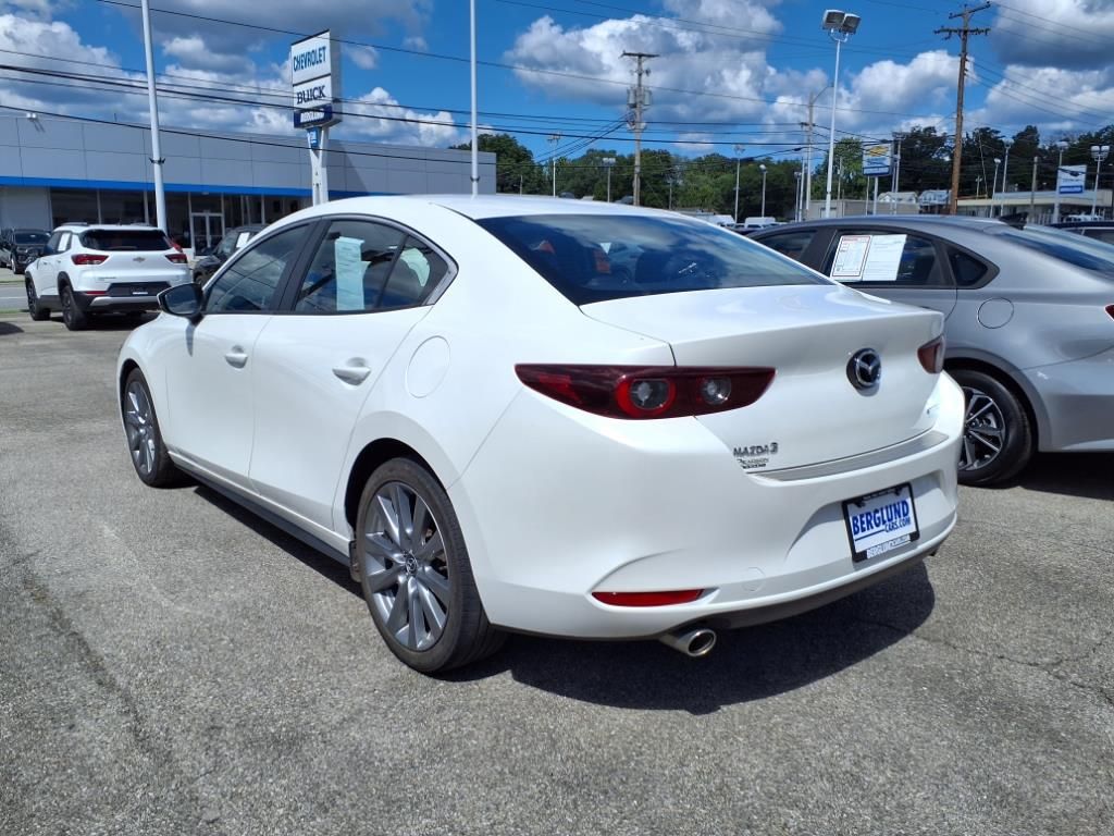 2023 Mazda Mazda3 Sedan 2.5 s Preferred photo 4