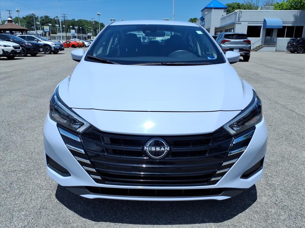 2025 Nissan Versa Sedan SV - Photo 9
