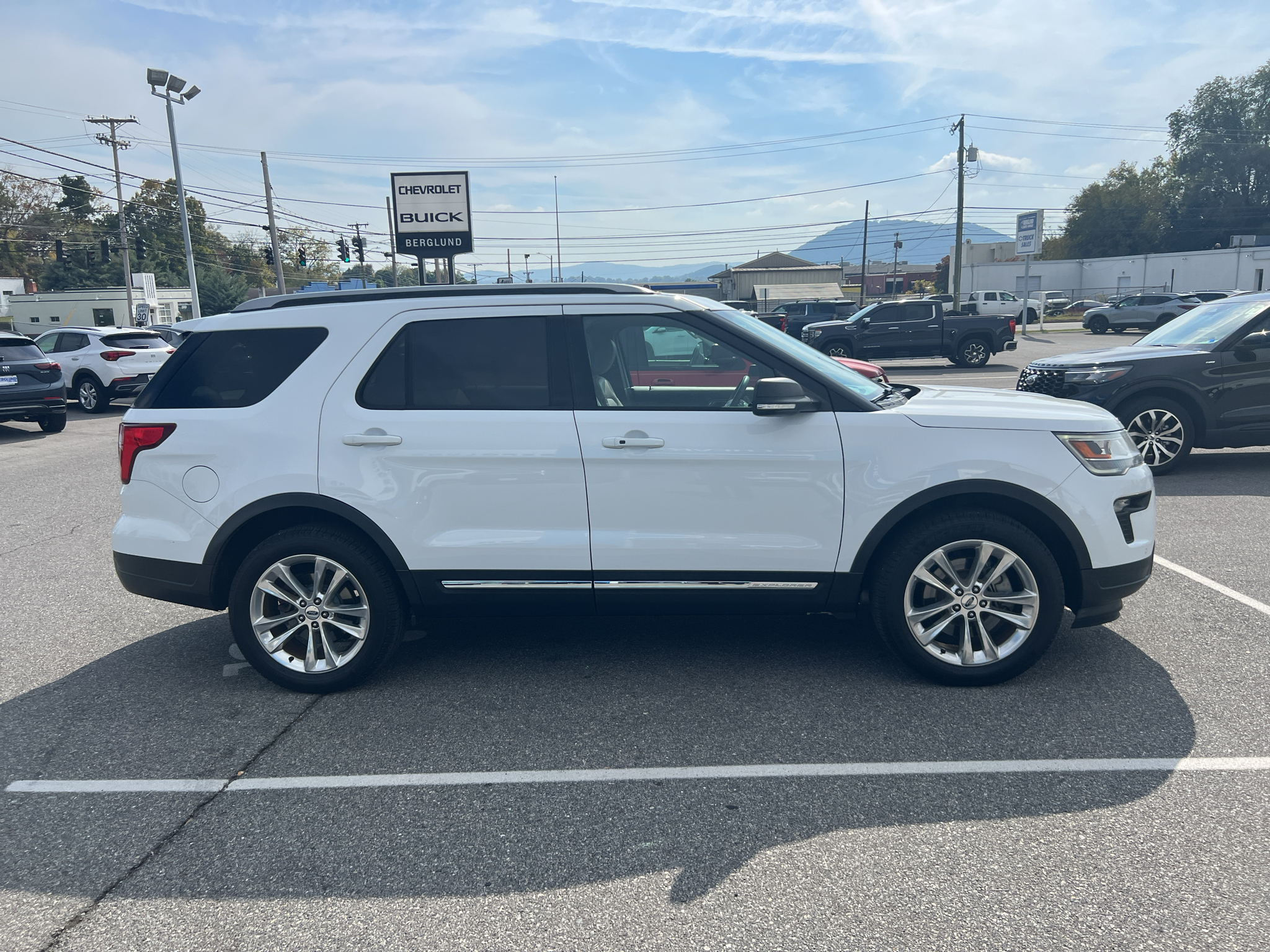 Used 2019 Ford Explorer XLT