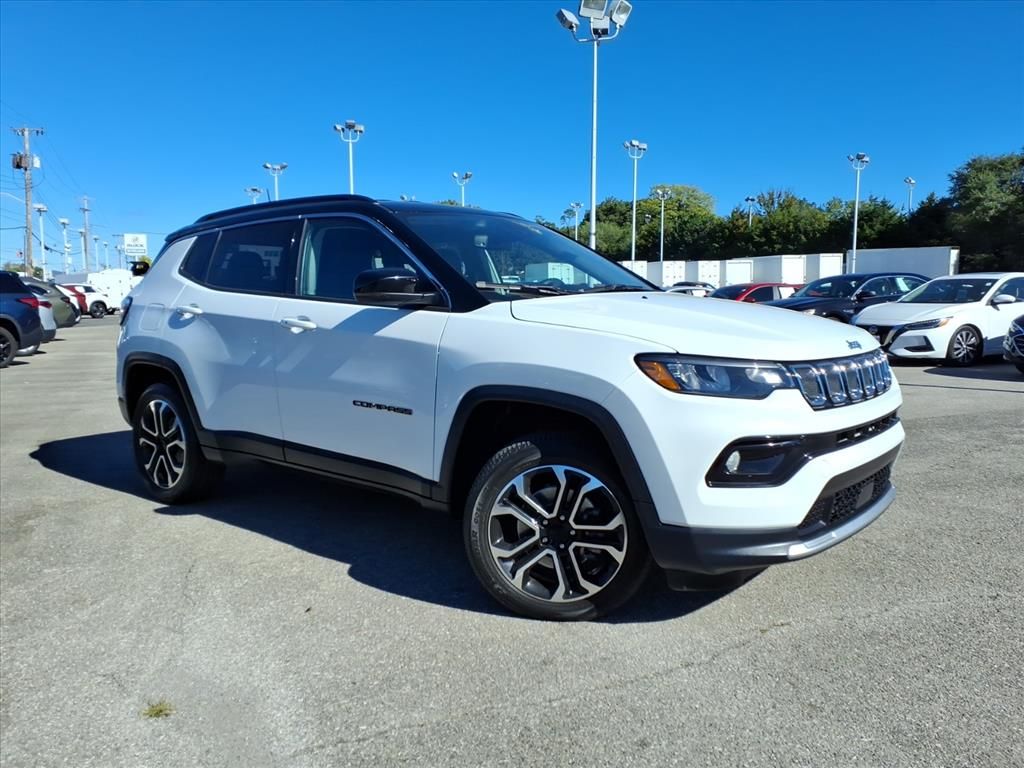 2022 Jeep Compass Limited photo 2