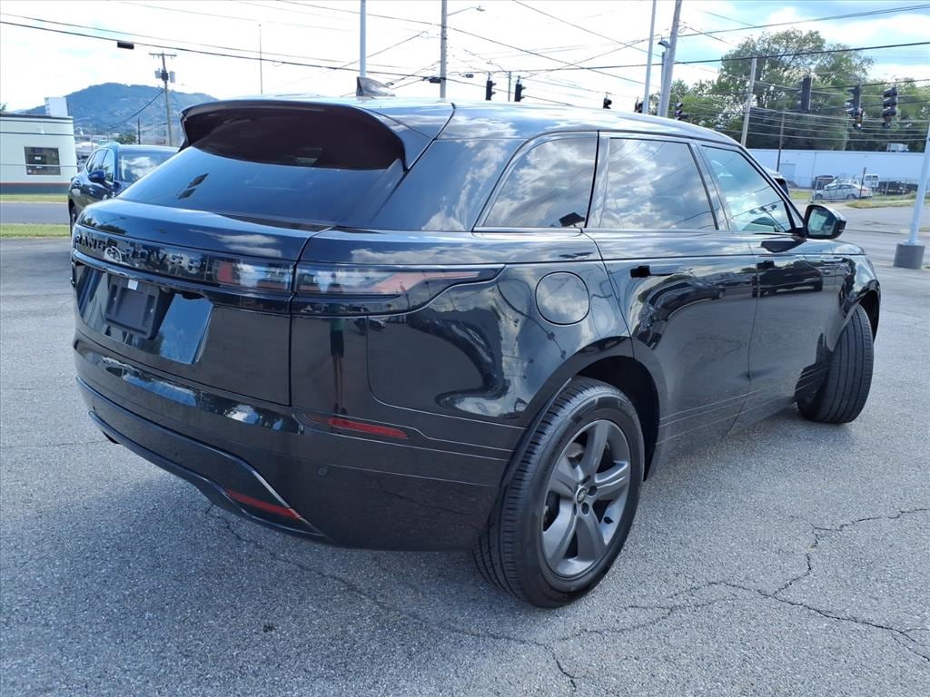 Used 2025 Land Rover Range Rover Velar Dynamic SE