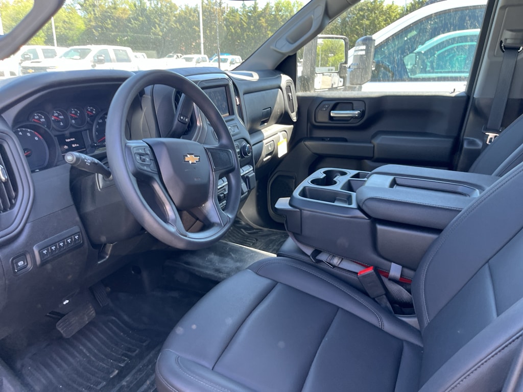 2025 Chevrolet Silverado 2500 HD Work Truck - Photo 9