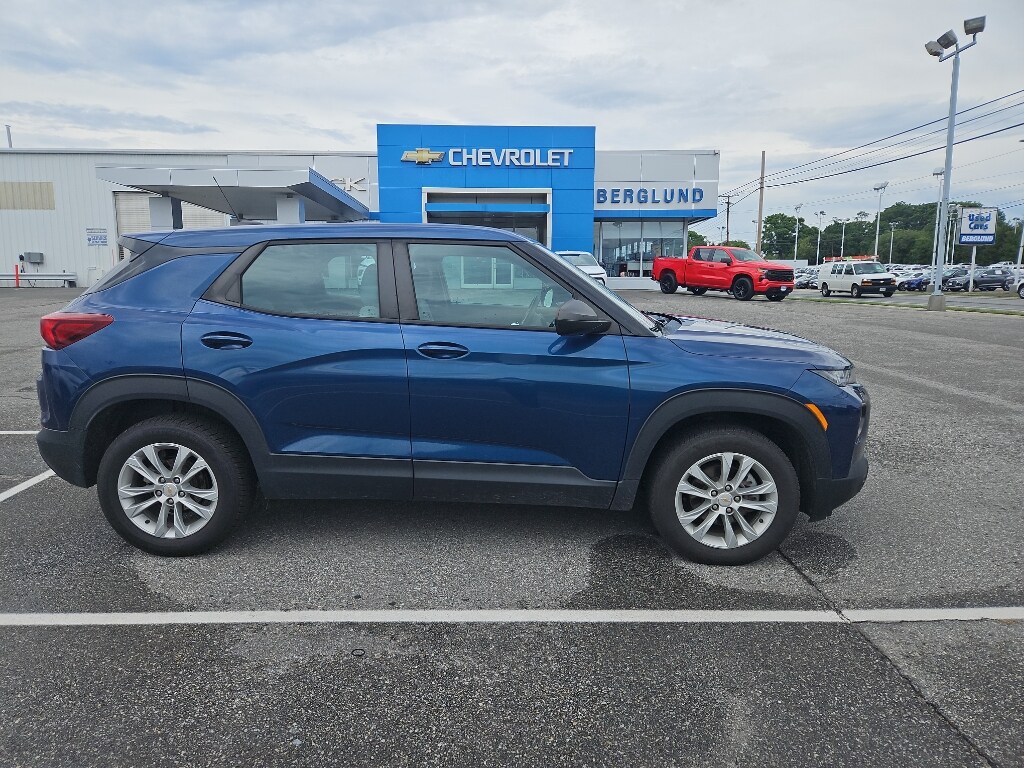 Used 2021 Chevrolet Trailblazer LS SUV