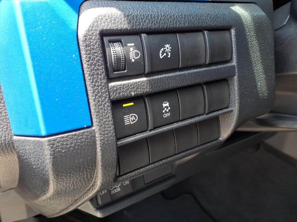 2025 Toyota Tacoma TRD Off Road - Photo 20