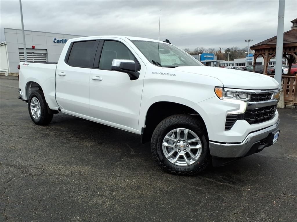 2026 Chevrolet Silverado 1500 LT's photo