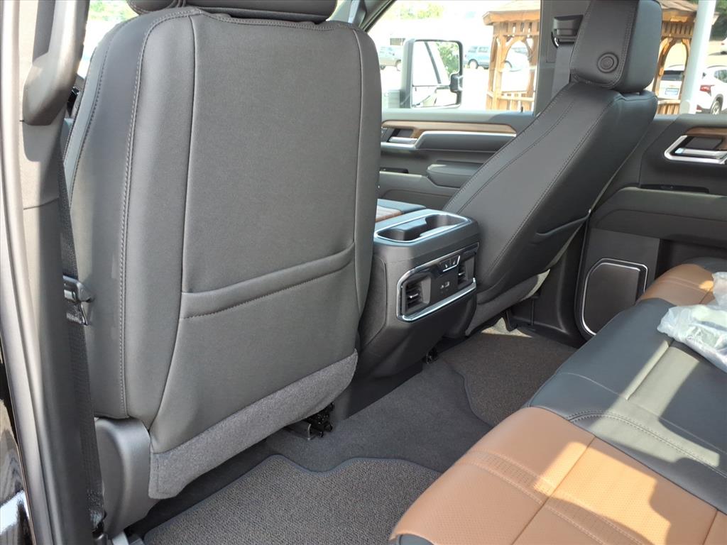 2026 Chevrolet Silverado 2500 HD High Country - Photo 12