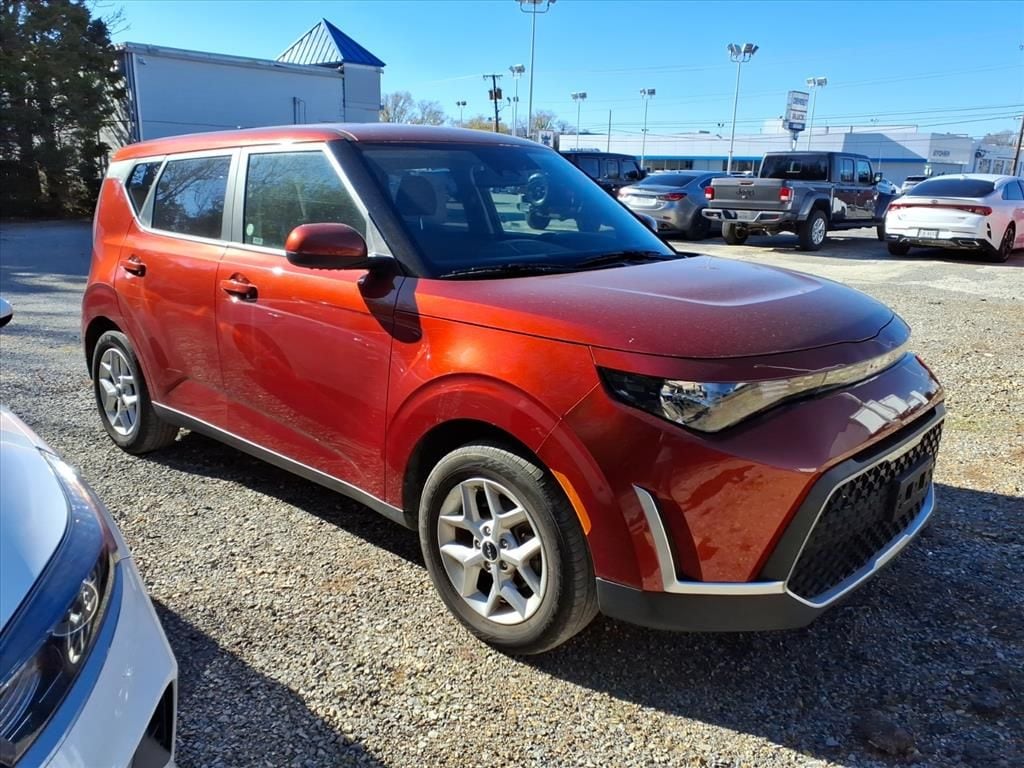 2024 Kia Soul LX