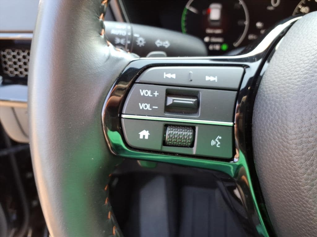 2025 Honda CR-V Sport Touring - Photo 25