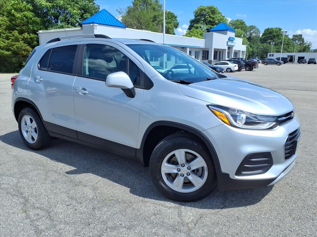 Used 2022 Chevrolet Trax LT SUV