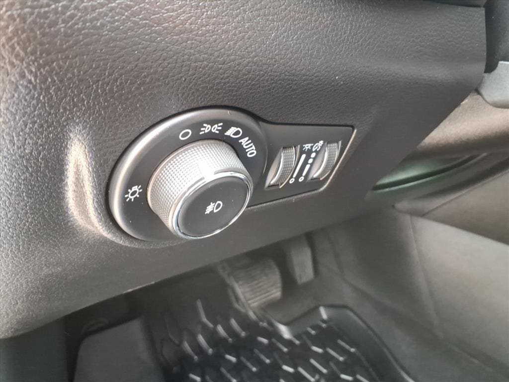 2025 Jeep Compass Limited - Photo 22