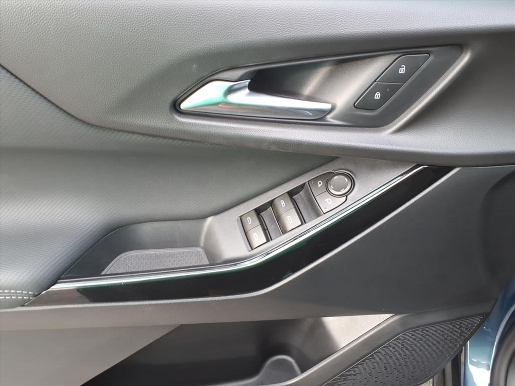 2026 Chevrolet Equinox LT - Photo 13
