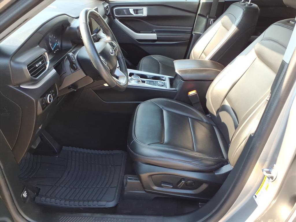 2024 Ford Explorer XLT - Photo 12
