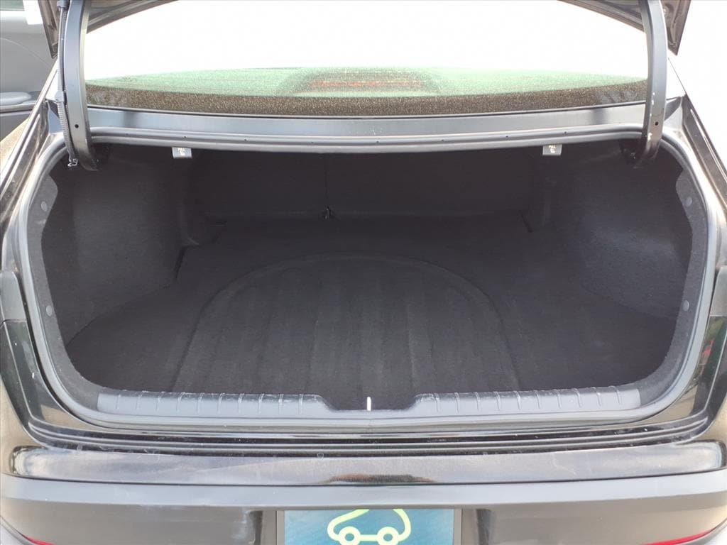 2025 Kia K4 LXS - Photo 14
