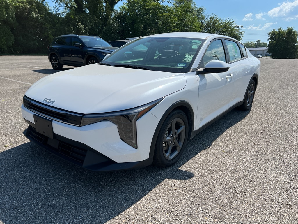 Used 2025 Kia K4 LXS Sedan