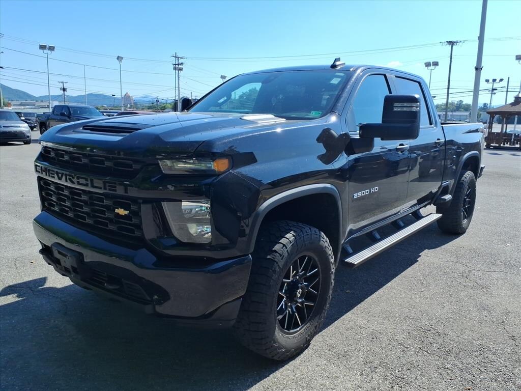Used 2023 Chevrolet Silverado 2500 HD Custom Truck