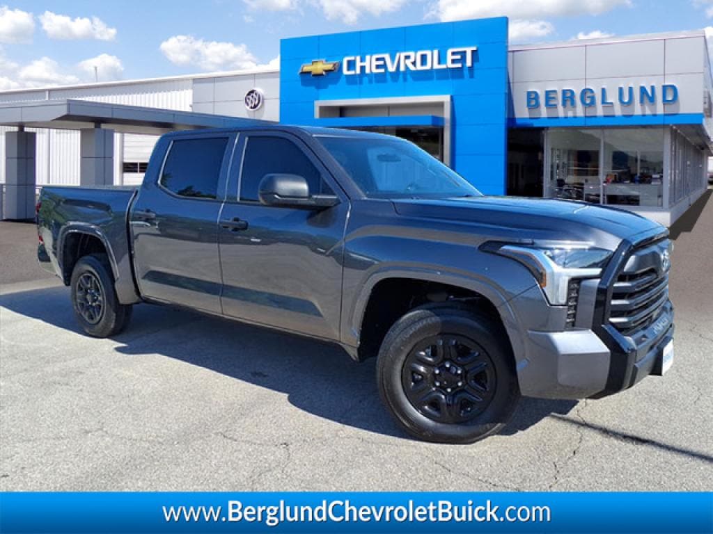 2025 Toyota Tundra SR 3.4L 4WD CrewMax 5.5' Bed's photo