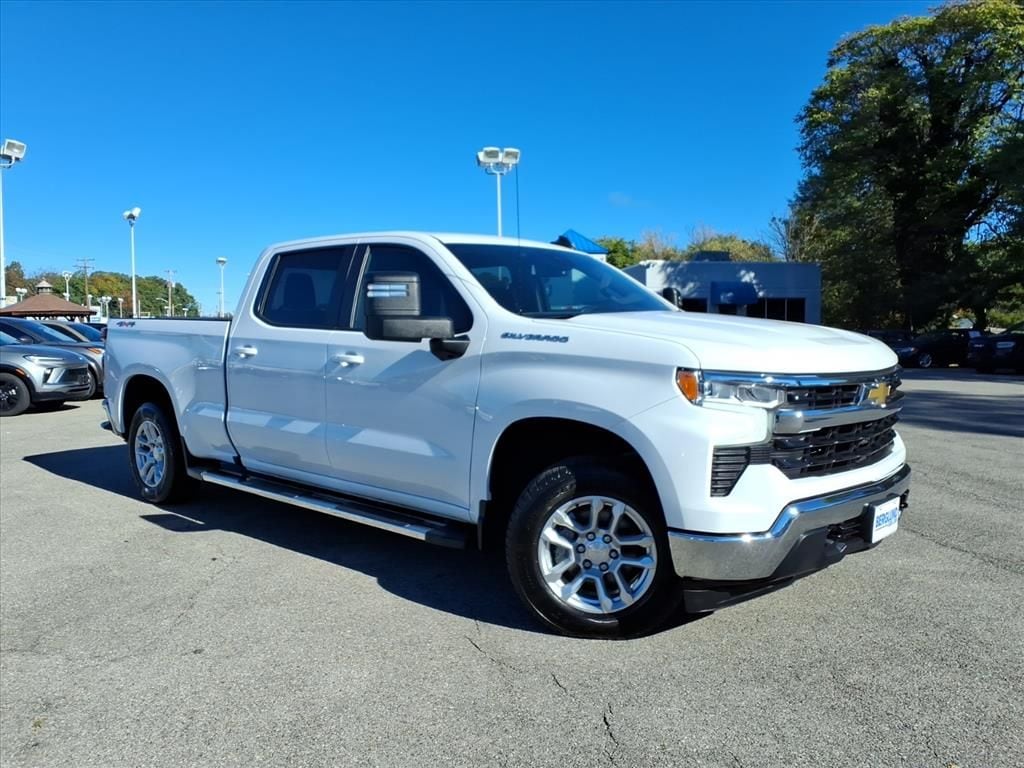 Used 2022 Chevrolet Silverado 1500 LT Truck