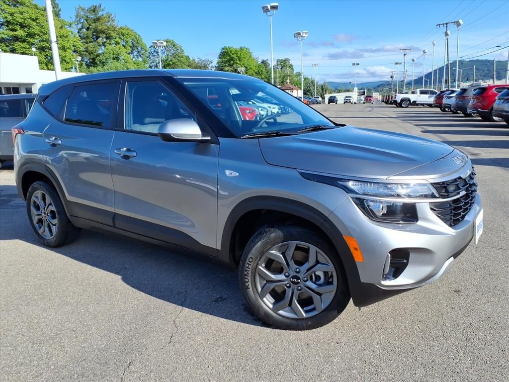 Used 2026 Kia Seltos LX