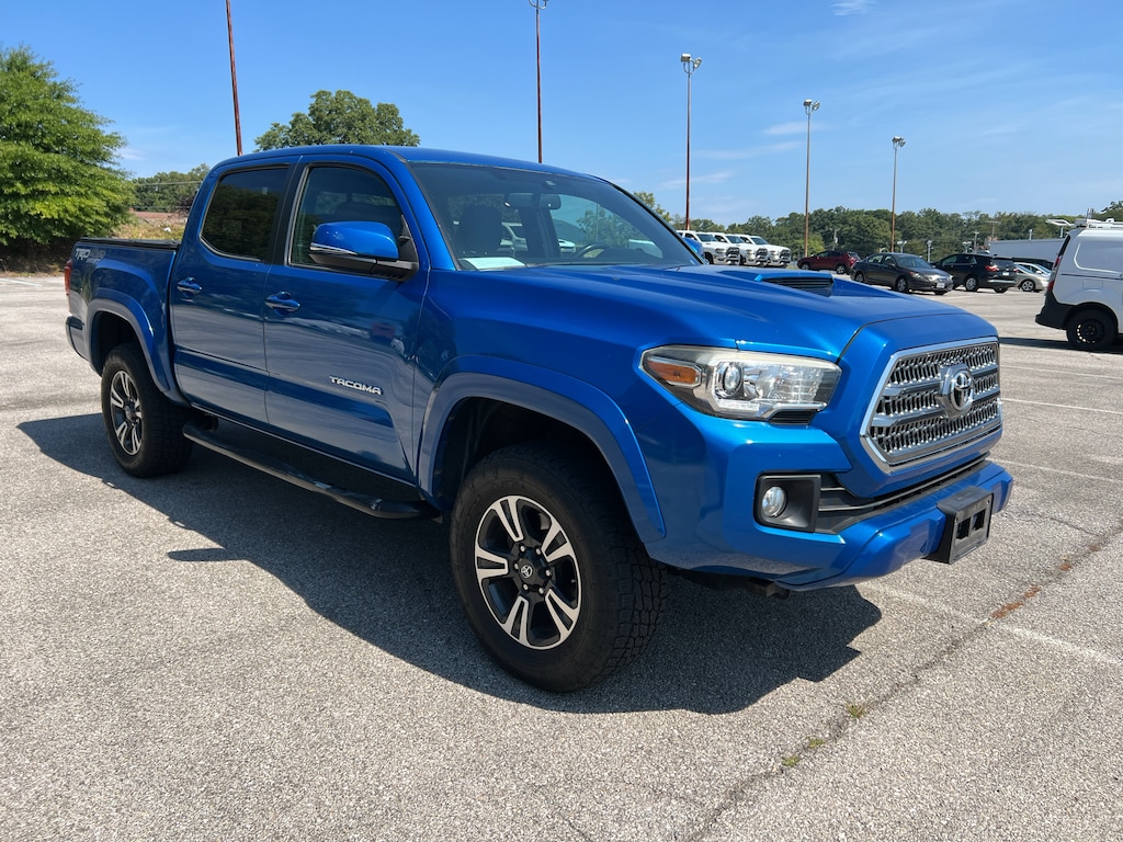 Used 2016 Toyota Tacoma TRD Sport Truck