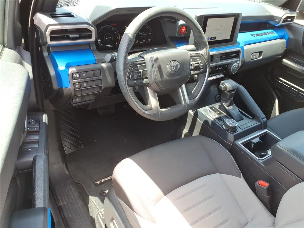 2025 Toyota Tacoma TRD Off Road - Photo 18