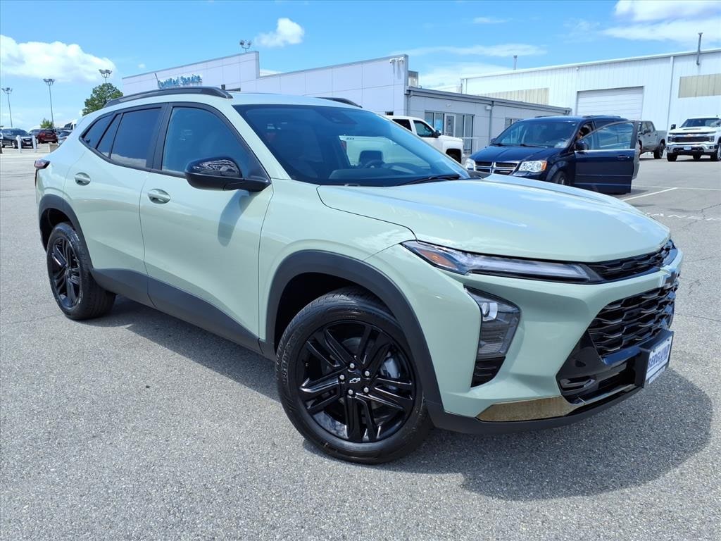 New 2026 Chevrolet Trax Activ SUV