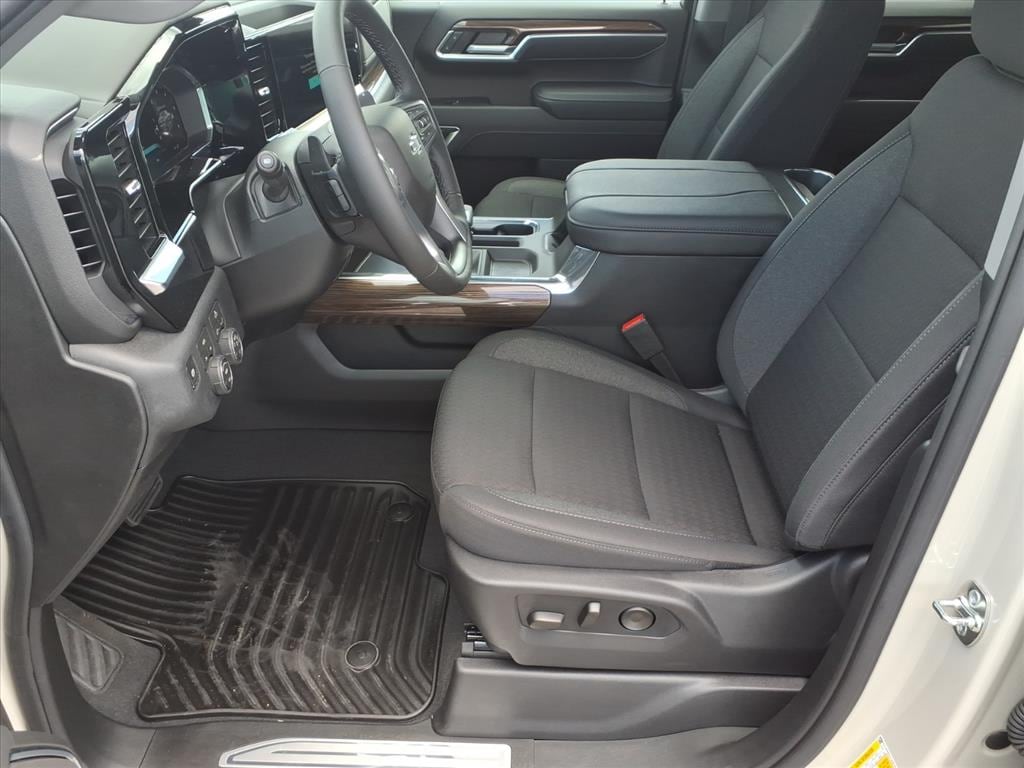 2026 Chevrolet Silverado 1500 RST - Photo 9