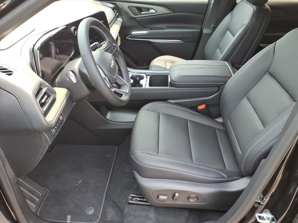 2026 Chevrolet Traverse LT - Photo 9