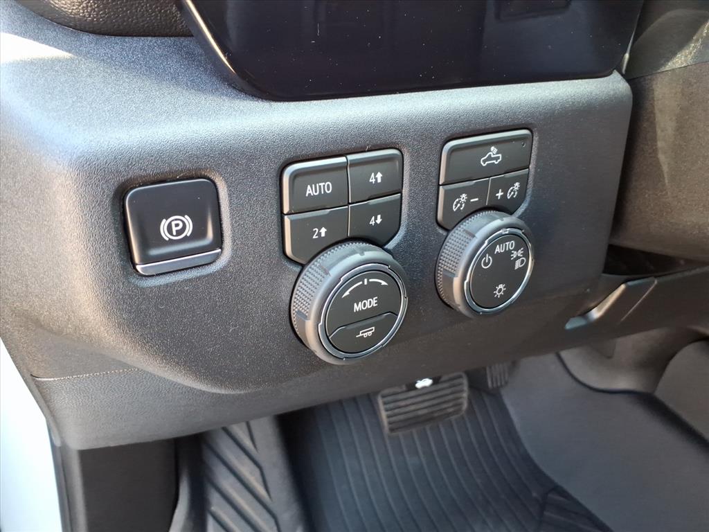2026 Chevrolet Silverado 1500 LT - Photo 13