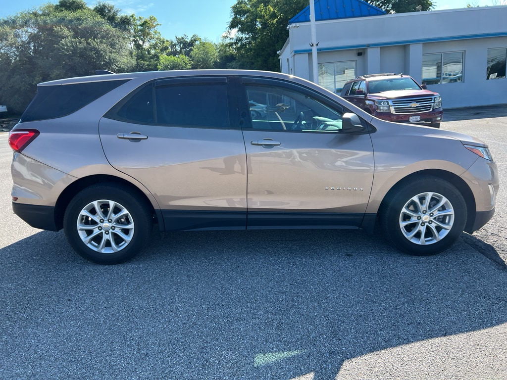 Used 2019 Chevrolet Equinox LS SUV