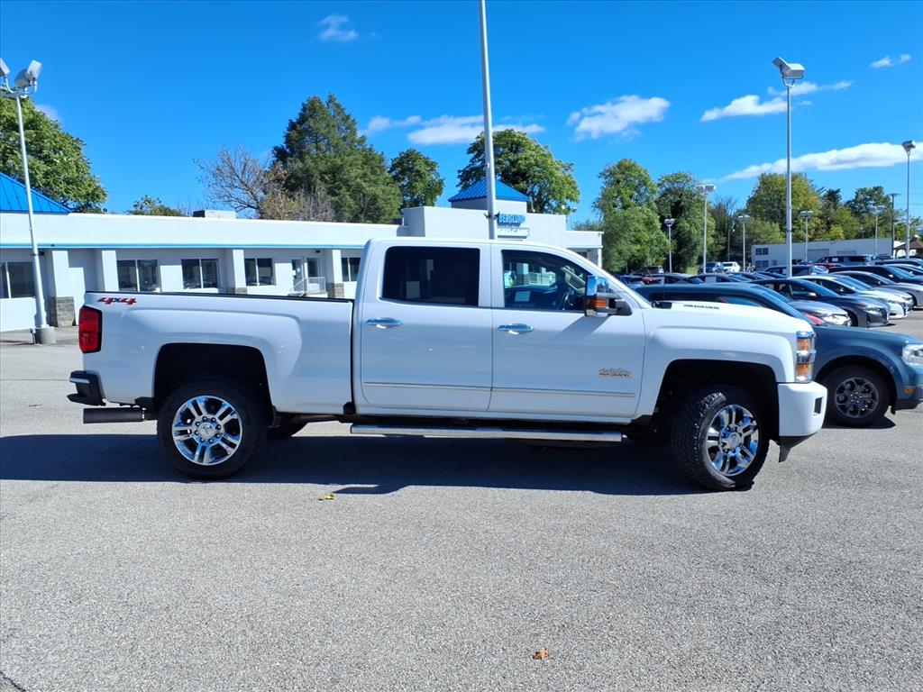 Used 2019 Chevrolet Silverado 2500 HD High Country Truck